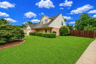 2923 Cottonfield Way, Sugar Land, TX 77479 - Photo 3