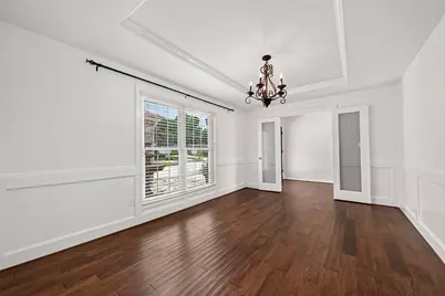 822 Merrick Drive, Sugar Land, TX 77478 - Photo 5