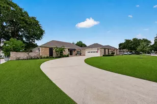822 Merrick Dr, Sugar Land, TX 77478 - Photo 29