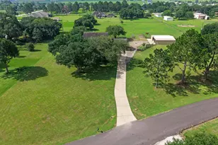 33014 Grove Park Dr, Waller, TX 77484 - Photo 39