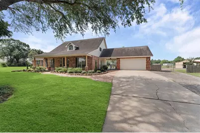 33014 Grove Park Drive, Waller, TX 77484 - Photo 3