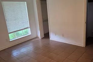 5510 NW Circlegate Dr NW, Spring, TX 77373 - Photo 9