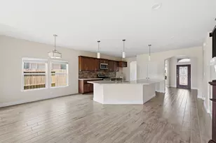 20023 Poppy Hills Ln, Cleveland, TX 77327 - Photo 9