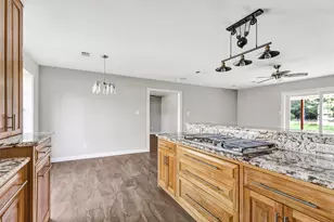 420 Co Rd 4012, Dayton, TX 77535 - Photo 7
