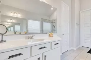 11802 Autumn Leaf Dr, Mont Belvieu, TX 77535 - Photo 13