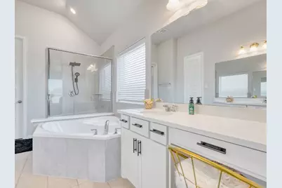 11802 Autumn Leaf Drive, Mont Belvieu, TX 77535 - Photo 11