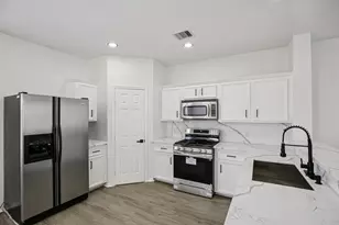 1705 Stuart St, Houston, TX 77004 - Photo 17