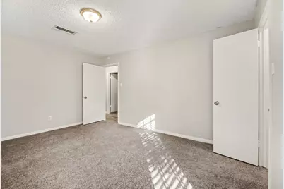 12614 Rocky Hill Drive, Houston, TX 77066 - Photo 19