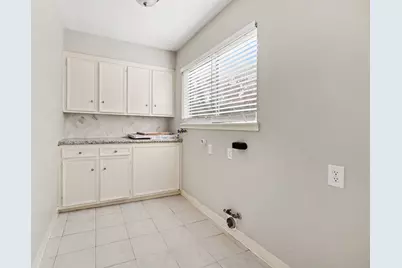 12614 Rocky Hill Drive, Houston, TX 77066 - Photo 27