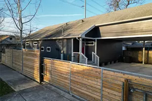 904 James St, Houston, TX 77009 - Photo 15