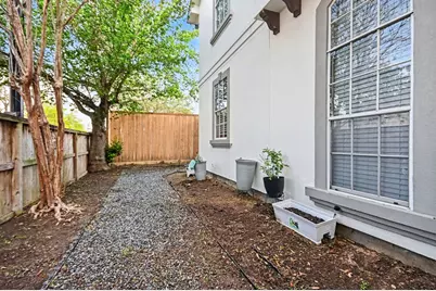 1470 Springrock Lane #6, Houston, TX 77055 - Photo 29