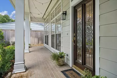 5108 Aspen Street, Bellaire, TX 77401 - Photo 3