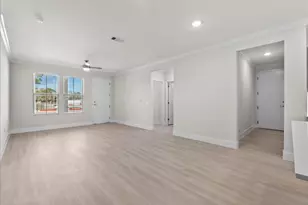 540 Hobbs Rd, League City, TX 77573 - Photo 9