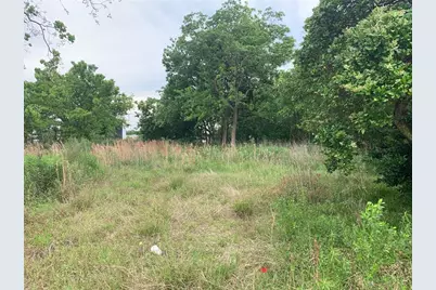 3033 Texas Avenue, Texas City, TX 77590 - Photo 1