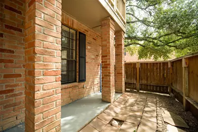 2255 Braeswood Park Drive #127, Houston, TX 77030 - Photo 11