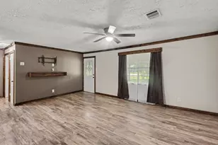 615 Elk Dr, Crosby, TX 77532 - Photo 5