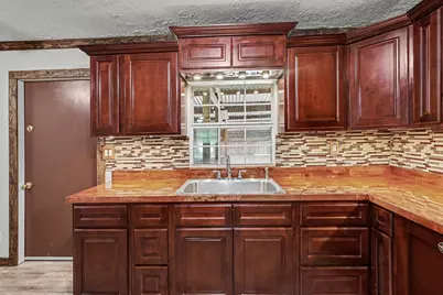 615 Elk Drive, Crosby, TX 77532 - Photo 9