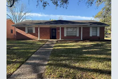 2206 Palomar Street, Baytown, TX 77520 - Photo 1