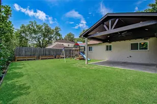 14603 Carolcrest Dr, Houston, TX 77079 - Photo 21