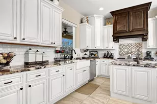 323 Star Lake Dr, Missouri City, TX 77459 - Photo 23