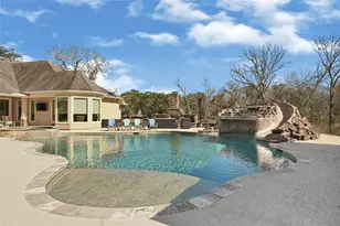 323 Star Lake Dr, Missouri City, TX 77459 - Photo 37