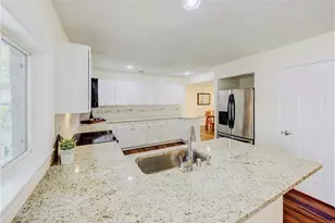 3610 Stoney Oak Dr, Houston, TX 77068 - Photo 11