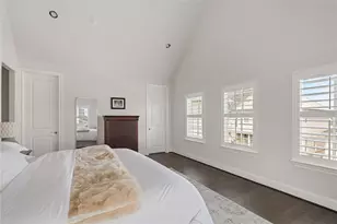 8743 Oak Kolbe Ln, Houston, TX 77080 - Photo 13