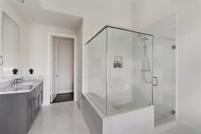 8743 Oak Kolbe Lane, Houston, TX 77080 - Photo 15
