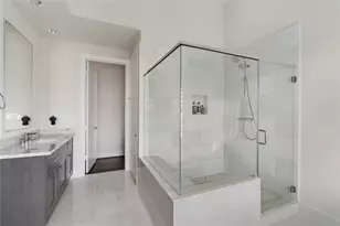 8743 Oak Kolbe Ln, Houston, TX 77080 - Photo 15