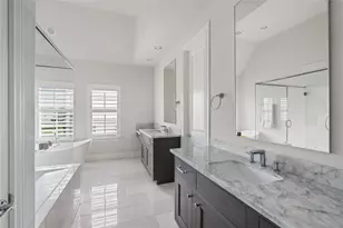 8743 Oak Kolbe Ln, Houston, TX 77080 - Photo 15
