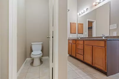 9104 N Green River Dr, Houston, TX 77078 - Photo 13