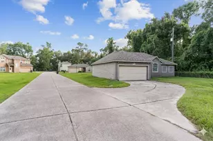 9104 N Green River Dr, Houston, TX 77078 - Photo 3