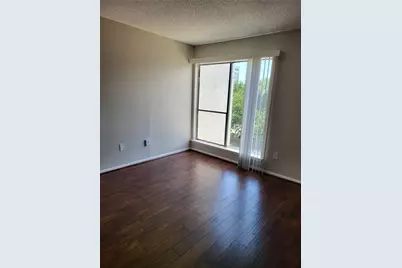 2818 S Bartell Drive #312, Houston, TX 77054 - Photo 13
