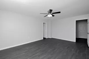4719 19th St, Bacliff, TX 77518 - Photo 9