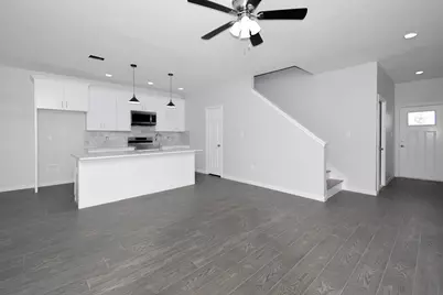 4719 19th Street #D, Bacliff, TX 77518 - Photo 7