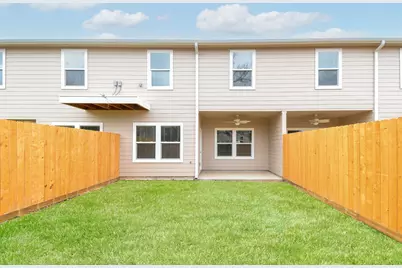 4719 19th Street #D, Bacliff, TX 77518 - Photo 19