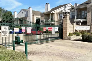14600 Fonmeadow Dr, Houston, TX 77035 - Photo 23