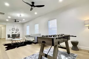 301 Tabor St, Houston, TX 77009 - Photo 1