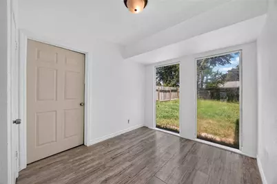 6207 Heron Drive, Houston, TX 77087 - Photo 3