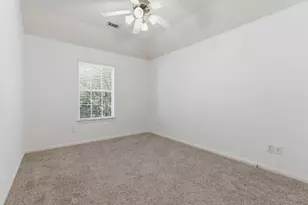19 Aquiline Oaks Pl, The Woodlands, TX 77382 - Photo 21