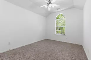 19 Aquiline Oaks Pl, The Woodlands, TX 77382 - Photo 19