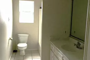 306 Bush Dr, Huntsville, TX 77320 - Photo 11