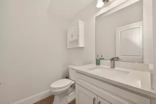 2211 Silverbonnet St, Houston, TX 77055 - Photo 19
