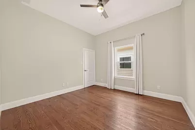 2211 Silverbonnet Street, Houston, TX 77055 - Photo 23