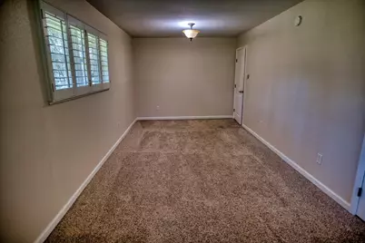 319 Buffalo Trail, Lake Jackson, TX 77566 - Photo 19