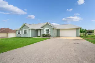 319 O'Malley Rd, Brenham, TX 77833 - Photo 17