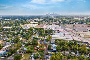 7014 & 7018 Finn St, Houston, TX 77022 - Photo 11