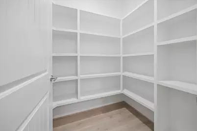 6804 Westview Drive #2205, Houston, TX 77055 - Photo 5