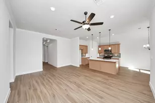 10310 Woodhill Spa Ln, Cleveland, TX 77327 - Photo 7