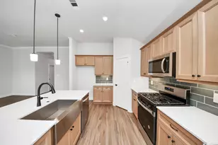 10310 Woodhill Spa Ln, Cleveland, TX 77327 - Photo 11